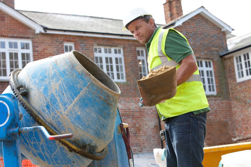 Construction workers should be at the heart of plans to repair the economy, Lib Dems say