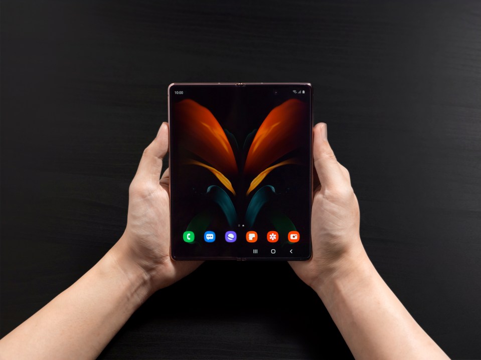 You can now try Samsung's foldable phones for 100 days before committing to a purchase