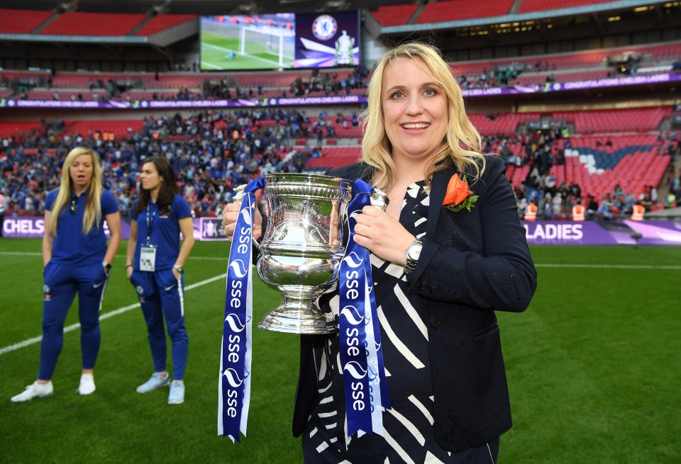 Hayes has won 11 major trophies with Chelsea's women's side 