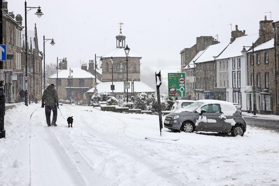 Heavy snow is affecting the market town of Barnard Castle