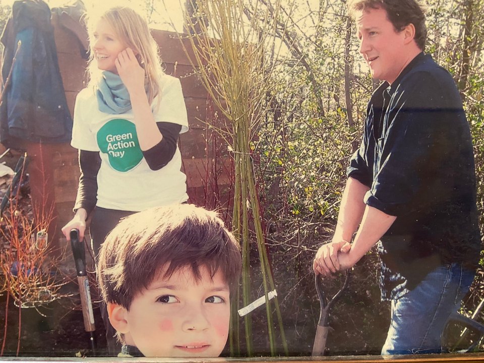 A young Sven with mum Jasna and David Cameron in 2010