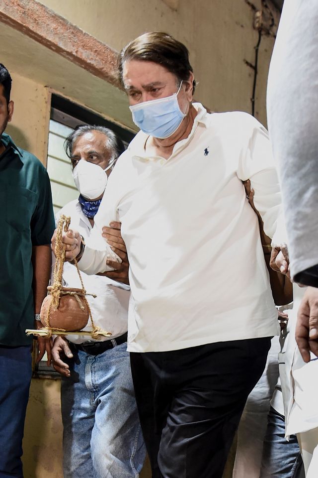 Randhir Kapoor arrived for his brother's funeral yesterday