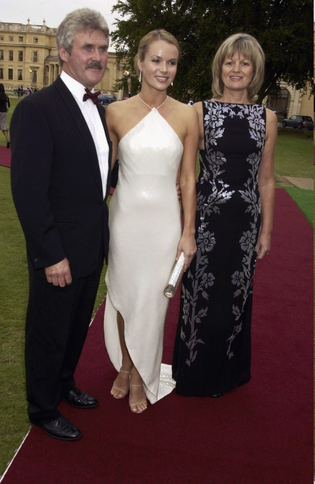 Amanda Holden and her parents attend La Dolce Vita Gala in aid of charities in 2003