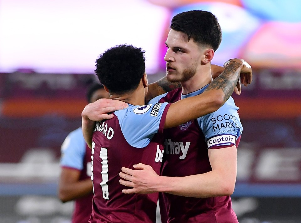 Lingard celebrates with goalscorer Declan Rice