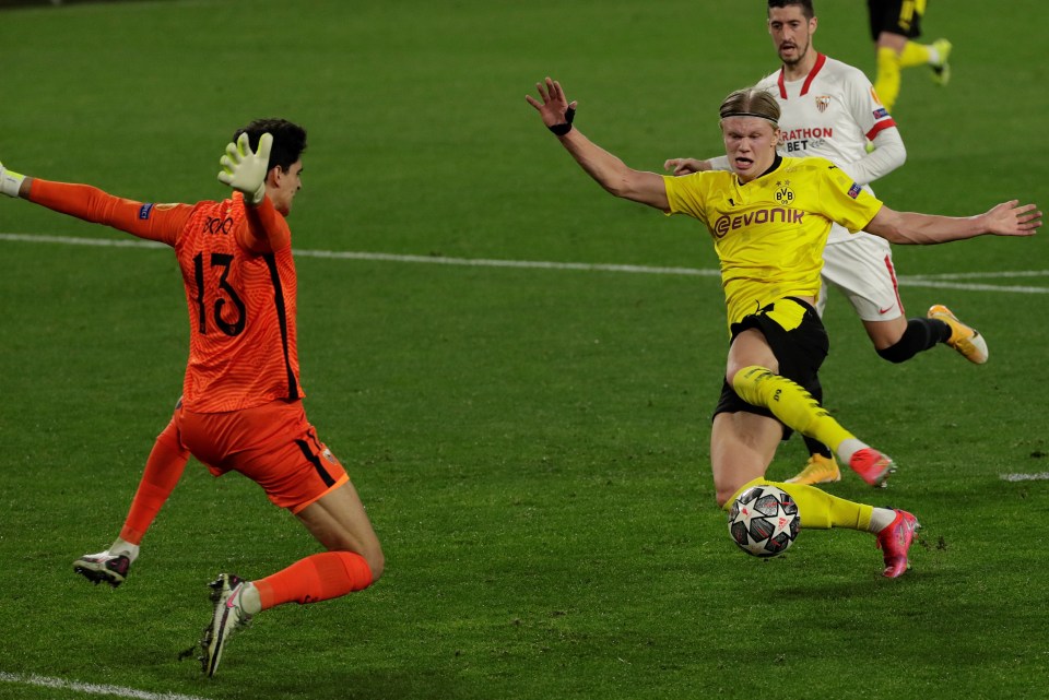 Haaland scored twice as Dortmund beat Sevilla 3-2 away on Wednesday