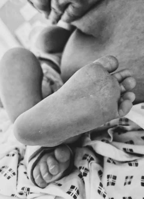 Paloma shared an adorable snap of her newborn's feet