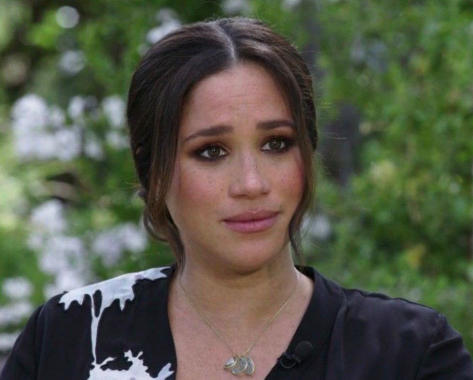 Meghan Markle was "awkward" and "uncomfortable" as she discussed her estranged dad Thomas