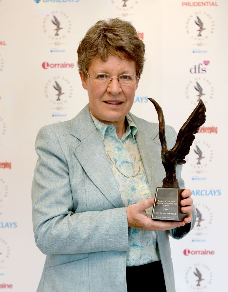 Jocelyn Bell discovered the first radio pulsars in 1967