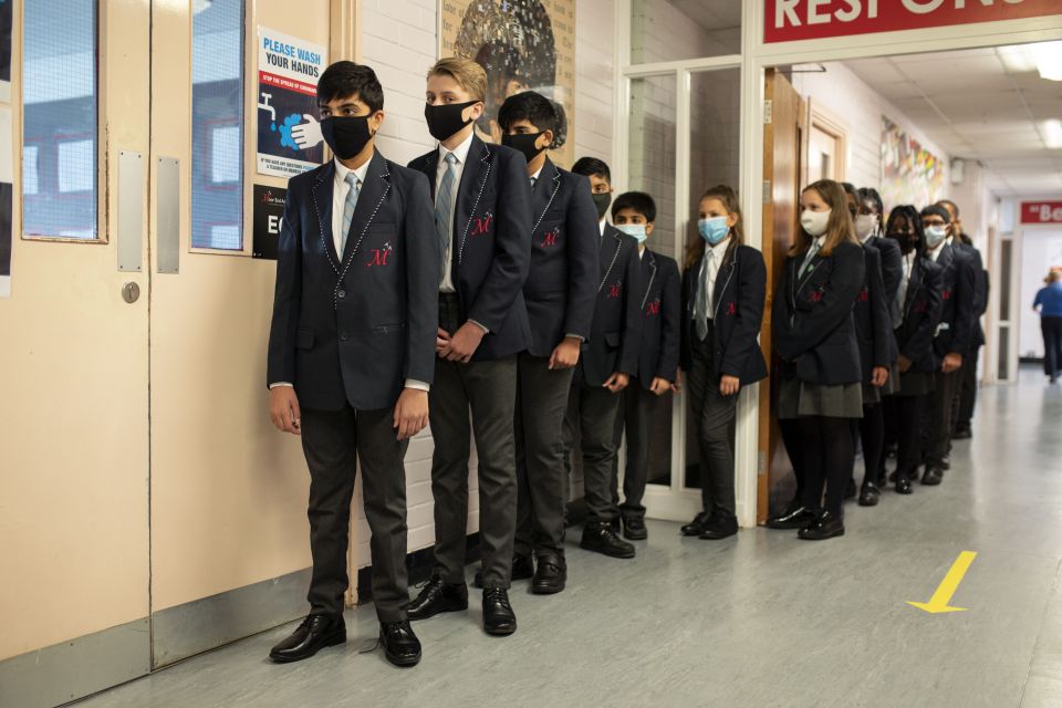 Parents have been warned school could be forced to close if not enough pupils wear masks