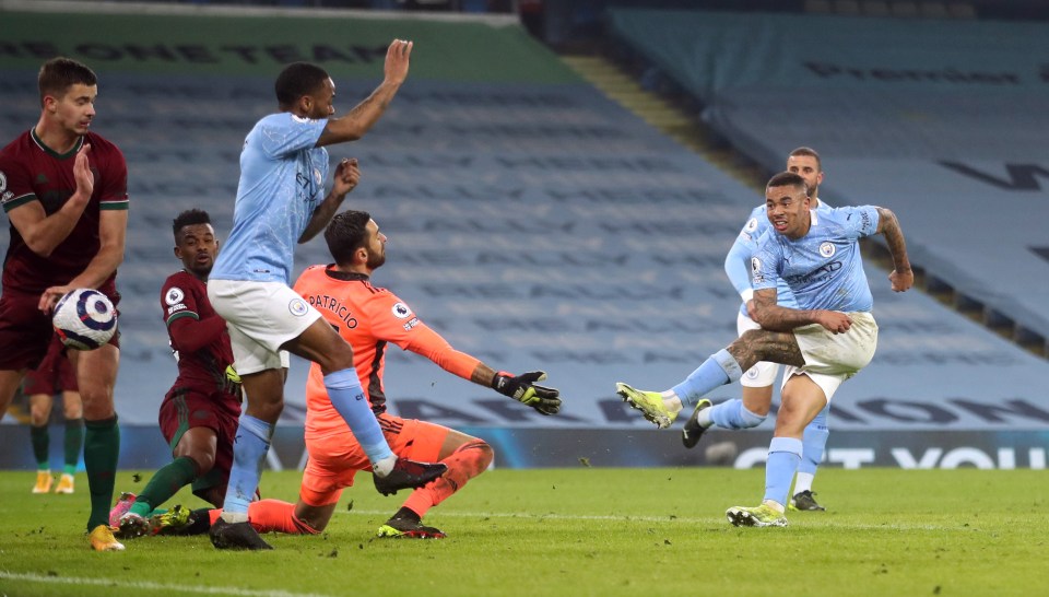 Jesus left it late as he fired City ahead with ten minutes left