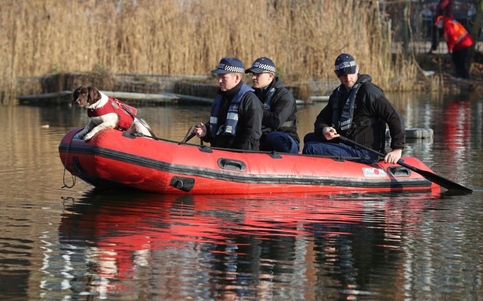 Police continue their search on Clapham Common today