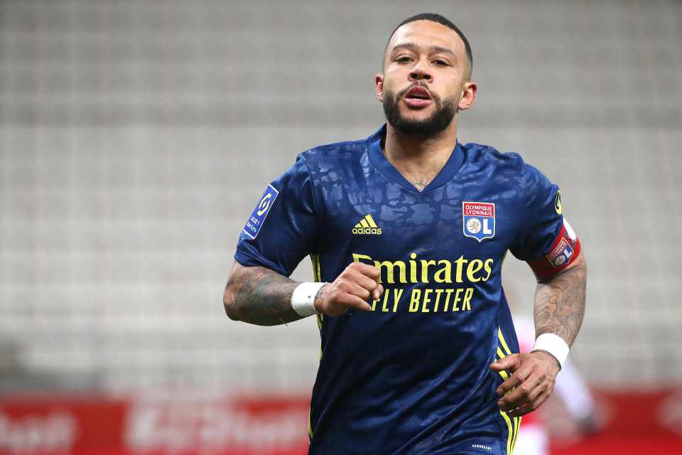 Ronald Koeman would rather sign Lyon forward Memphis Depay