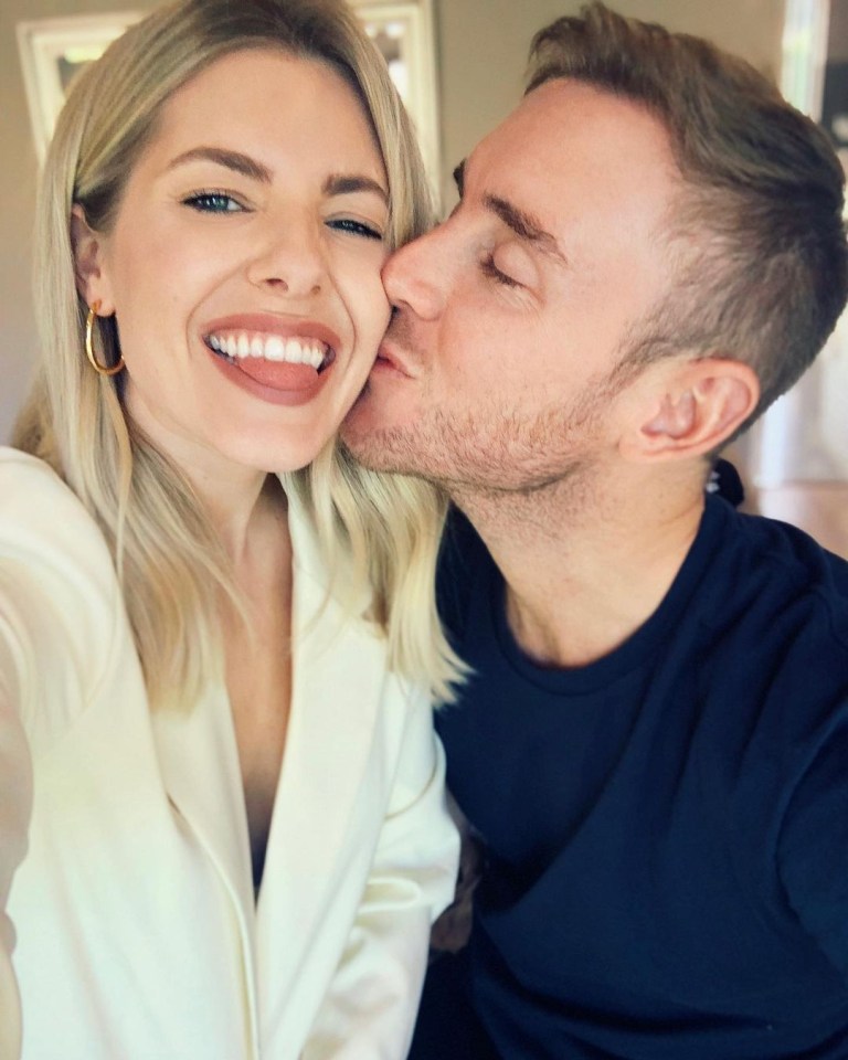 Mollie beamed as she was reunited with cricketer fiance Stuart Broad