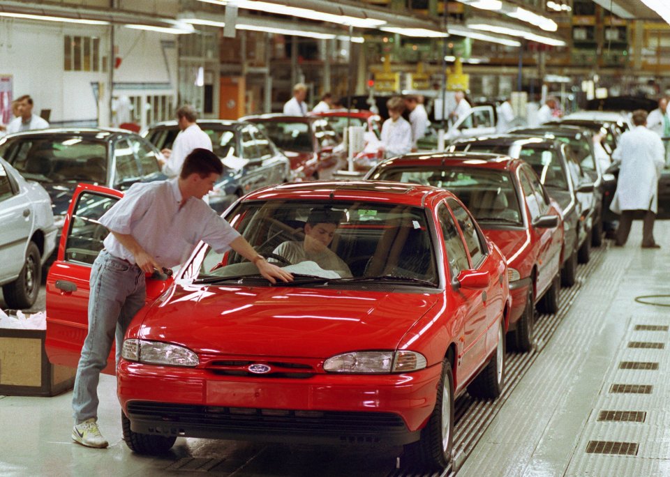 Ford has announced they will end production of the Mondeo next year after 29 years