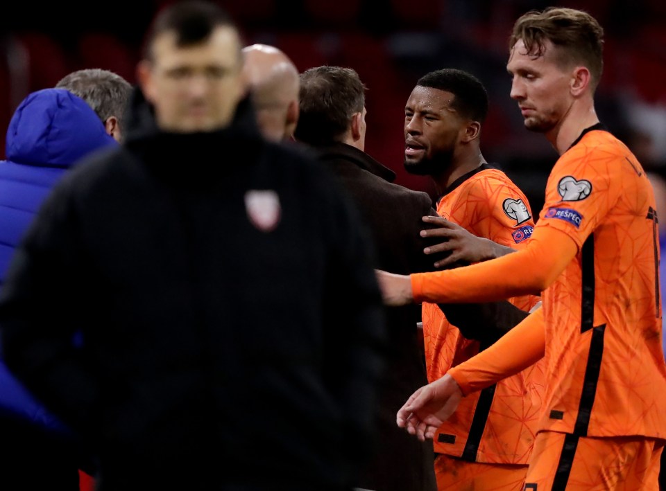 Georginio Wijnaldum had a heated row with Holland boss Frank De Boer