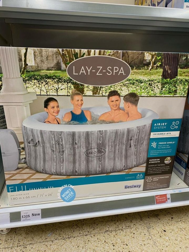 A Tesco shopper has spotted the Lay-Z Spa Fiji hot tub on sale for £325