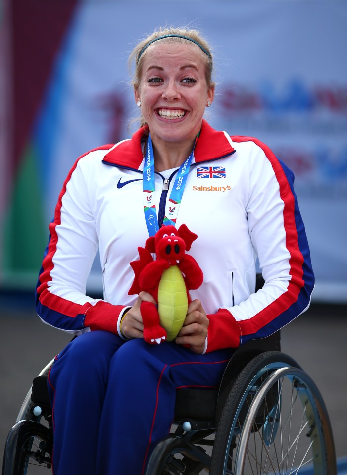 Paralympic wheelchair world record holder Hannah Cockcroft said she learned 'independence and resilience' doing the award