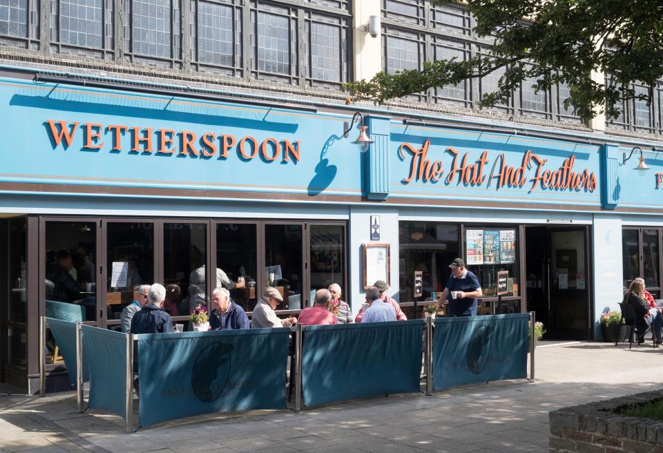 We round up opening hours of pub chains including Wetherspoons and Greene King