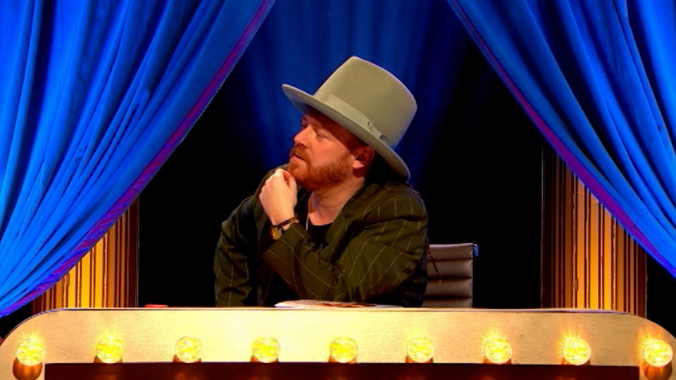 Host Keith Lemon suggested that Emily and Ronan should get together