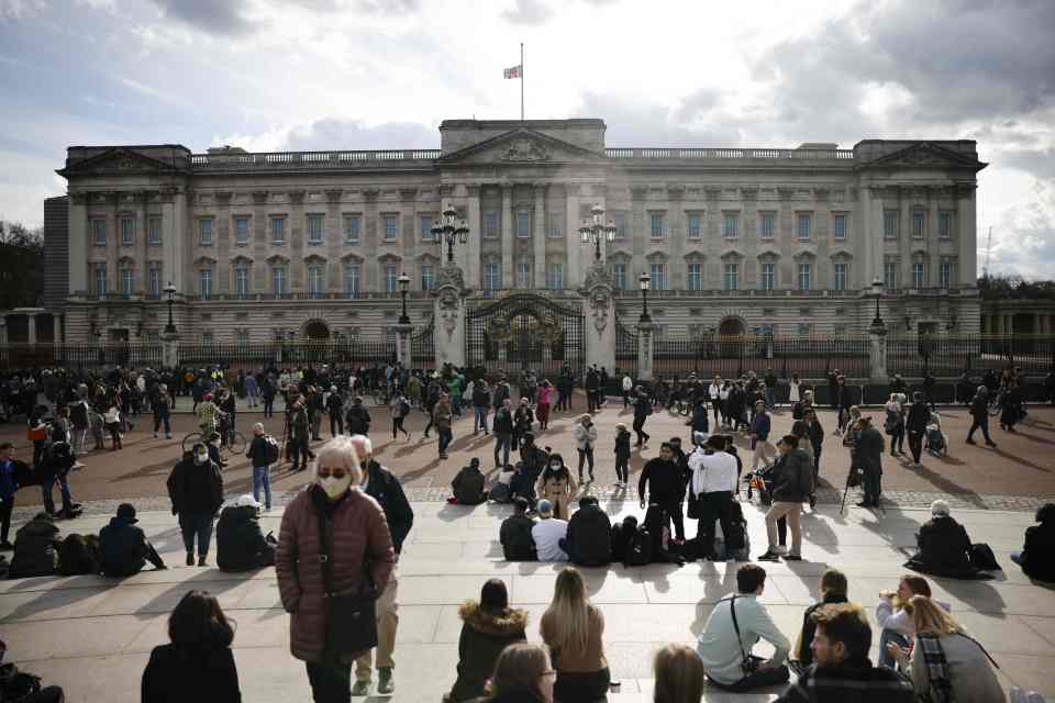 Mourners flocked to Buckingham Palace to pay tribute to Philip