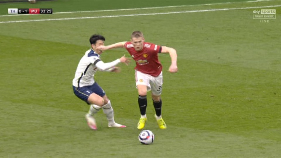 Cavani's first-half opener was disallowed due to a foul by Scott McTominay on Son Heung-Min