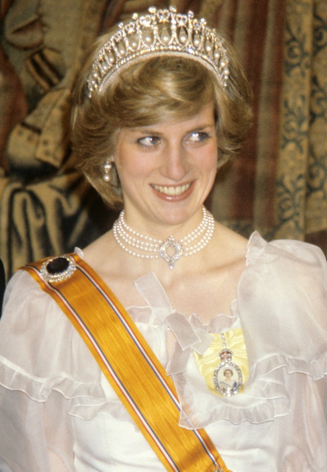 The Queen lent Princess Diana the four-stand pearl necklace for her trip to The Netherlands in 1982