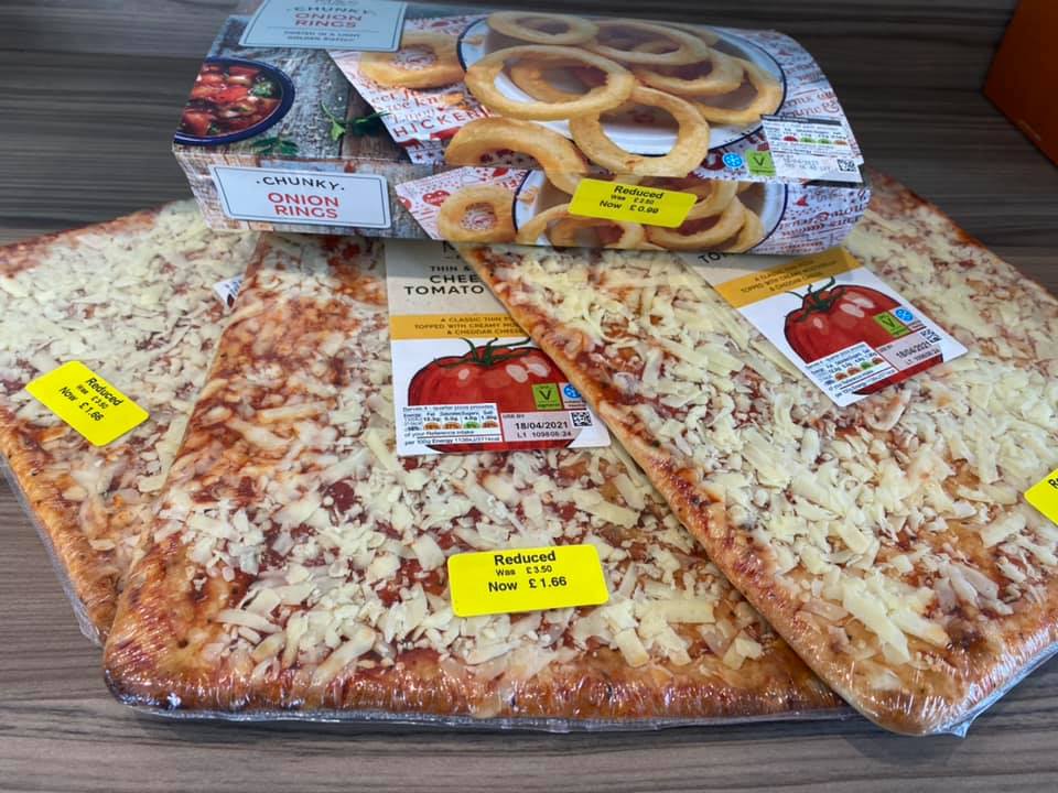 The shopper also spotted some huge pizza slabs for just £1,66, so she got herself a few