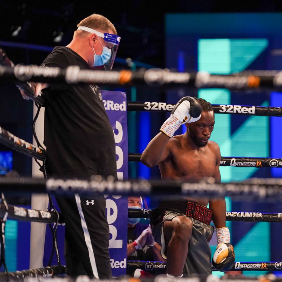 Denzel Bentley was the first British boxer to take a knee