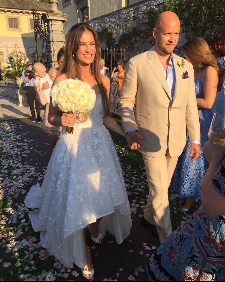 In 2016, Ek married longterm girlfriend Sofia in Lake Como, Italy