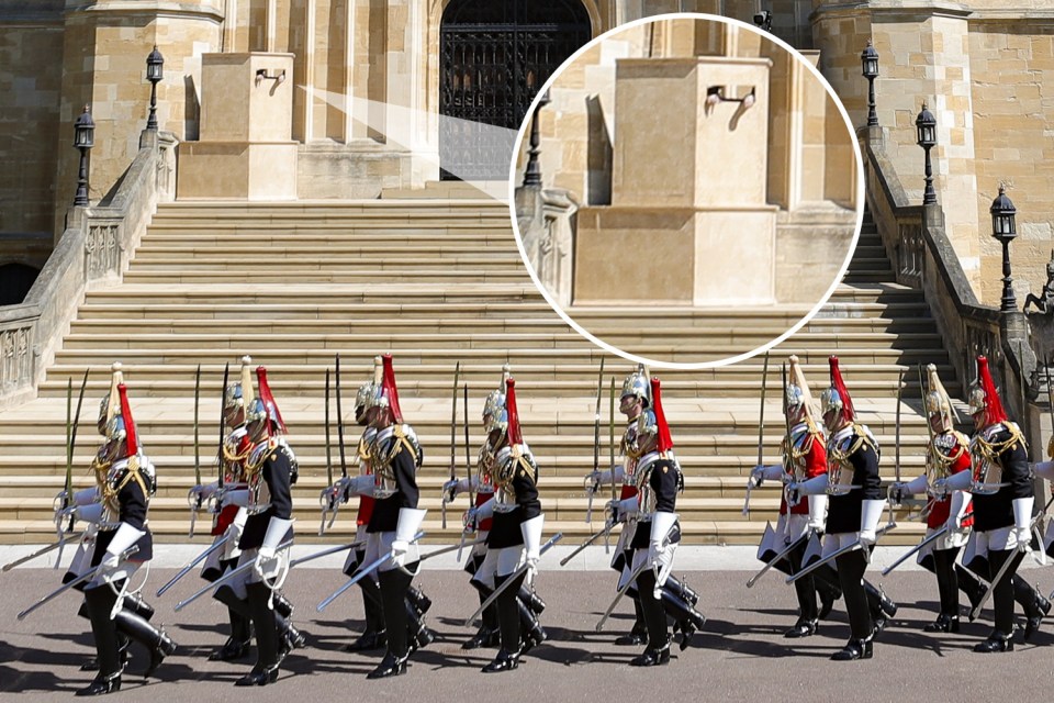 The Duke had arranged for Sun photographer Arthur Edwards to hide inside fake pillar