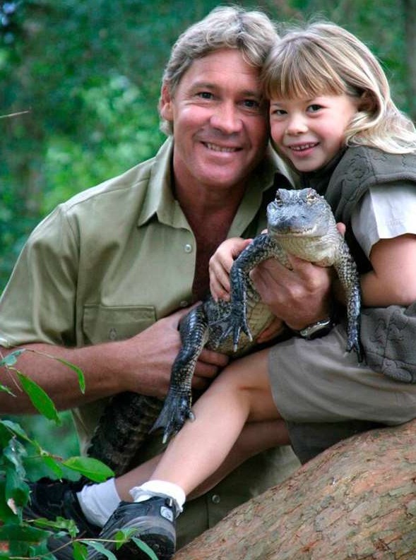 It was reported that Bindi has 'received secret signs' from her late dad Steve Irwin