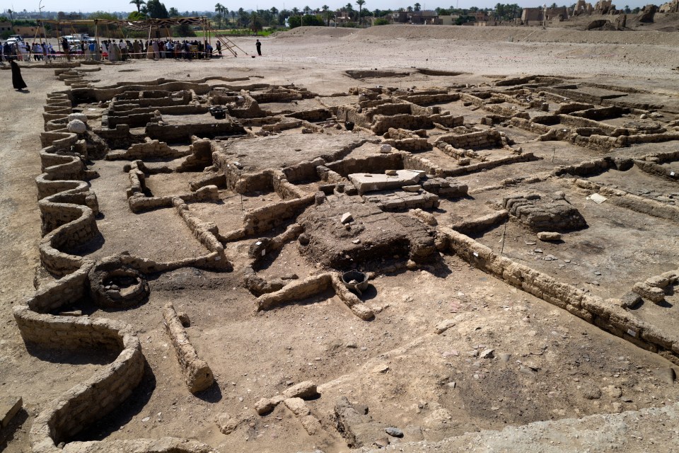 Egyptian archaeologists discovered Aten or ‘the lost golden city’ which is believed to be the largest ancient city ever discovered in Egypt