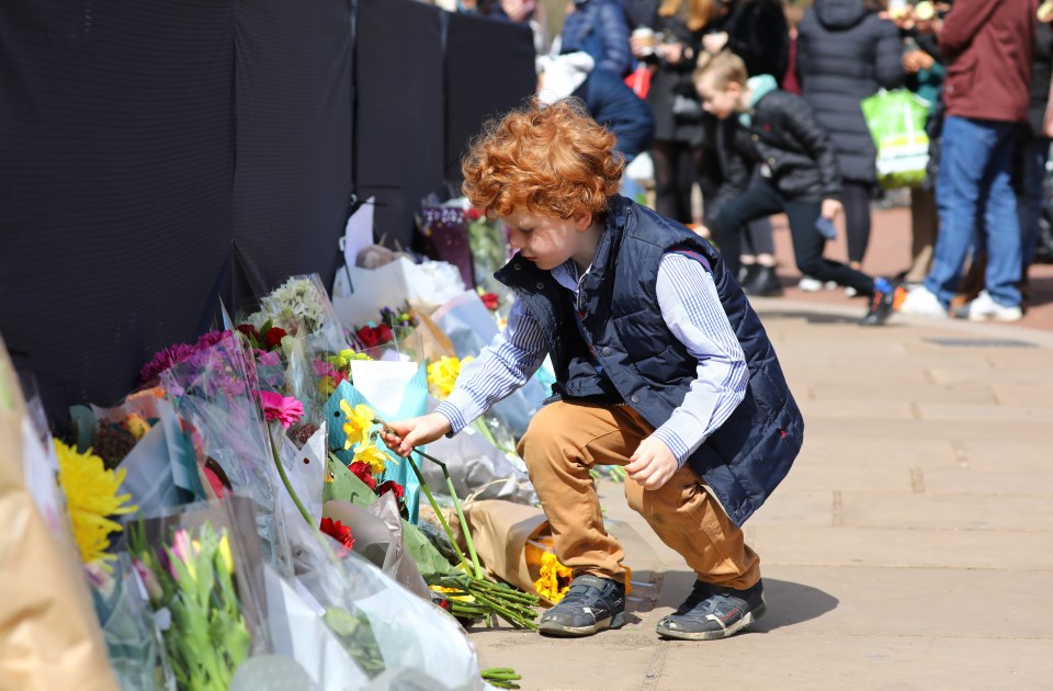 Brits paid tribute to the Duke around the country