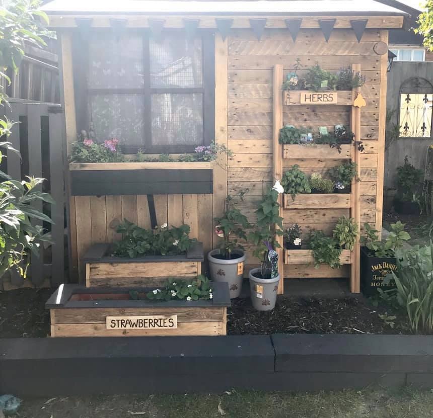 The entire shed and garden was revamped using pallets