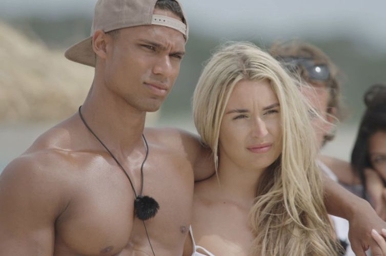 Rachel partnered with Rykard Jenkins on Love Island