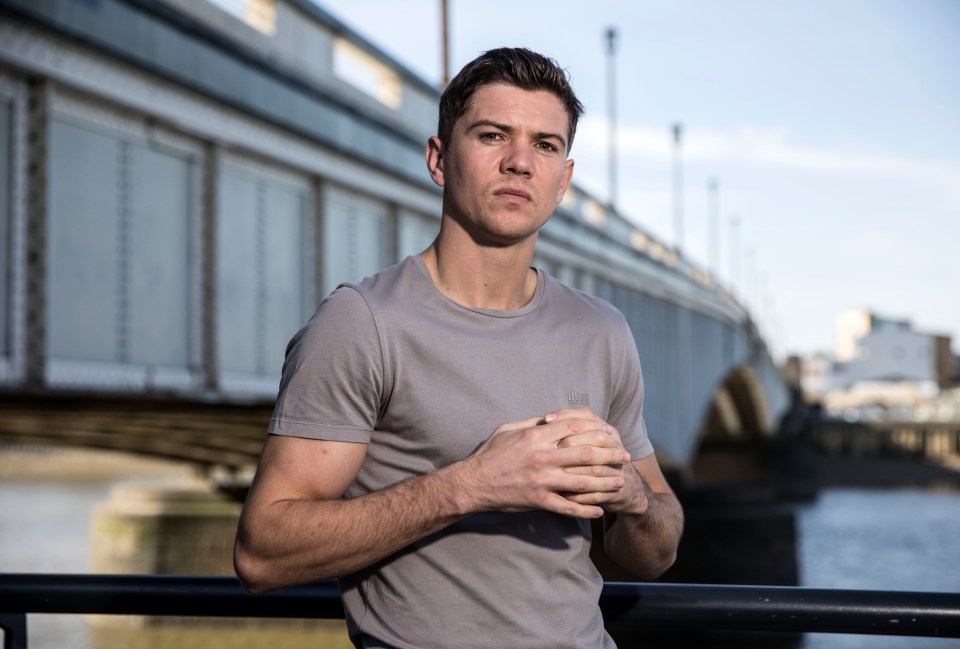 I will be stepping into the ring with boxer Luke Campbell at 6pm tonight for mental health charity Mind