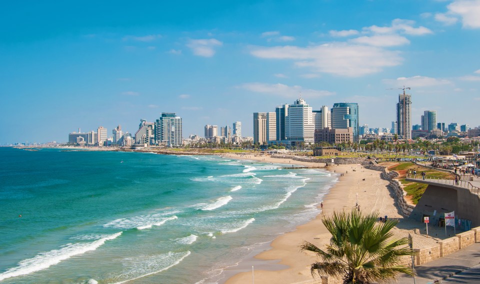 Brits are set to be given the  ‘green’ light to travel to Israel without having to quarantine