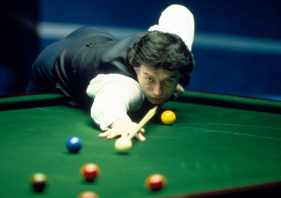 Jimmy White playing in the World Snooker Championship in Sheffield in 1987