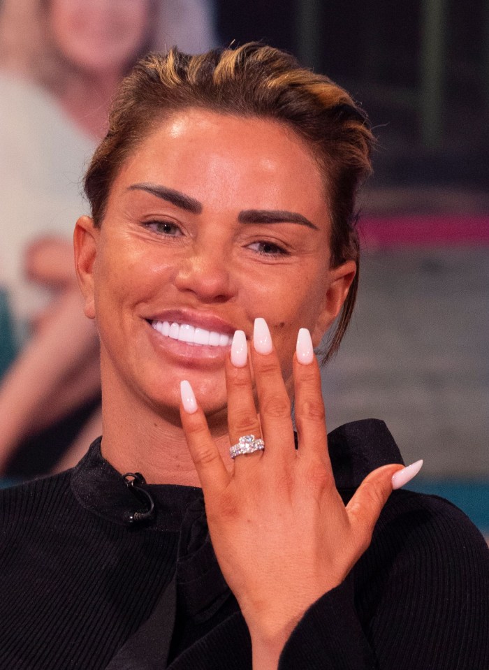 Katie Price showed off her natural beauty and hair during her appearance on Good Morning Britain earlier today