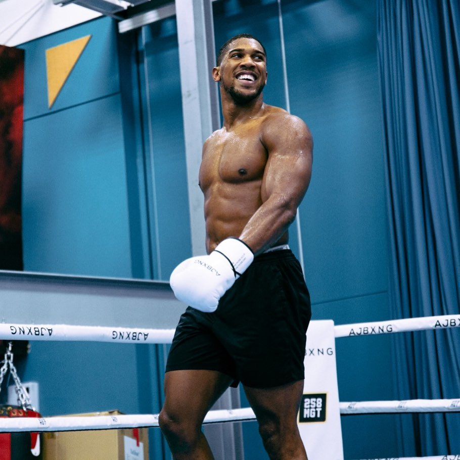 Anthony Joshua has been warned there won't be a happy ending when he faces Tyson Fury