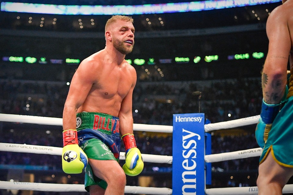 Billy Joe Saunders suffered a suspected broken eye socket