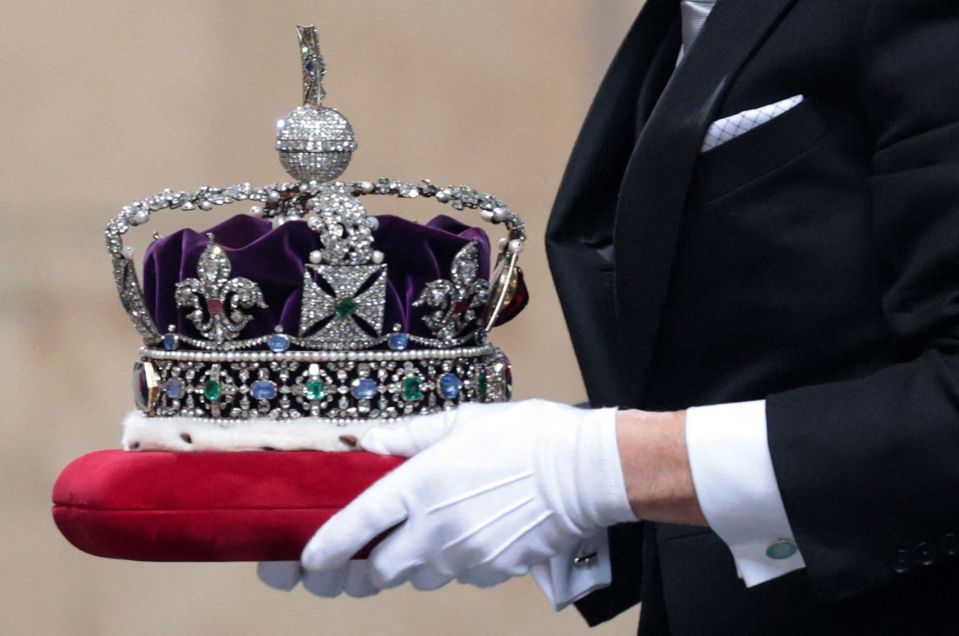 The Queen's crown appeared separately to Her Majesty