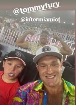 Tyson Fury with his son and brother Tommy