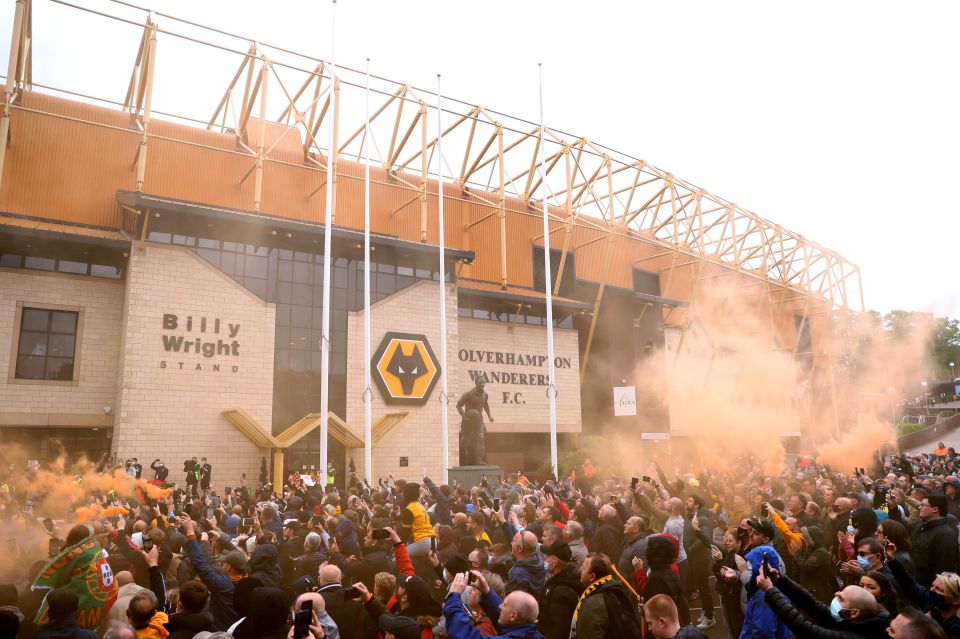 Thousands of Wolves fans visited Molineux to say goodbye to Nuno Espirito Santo