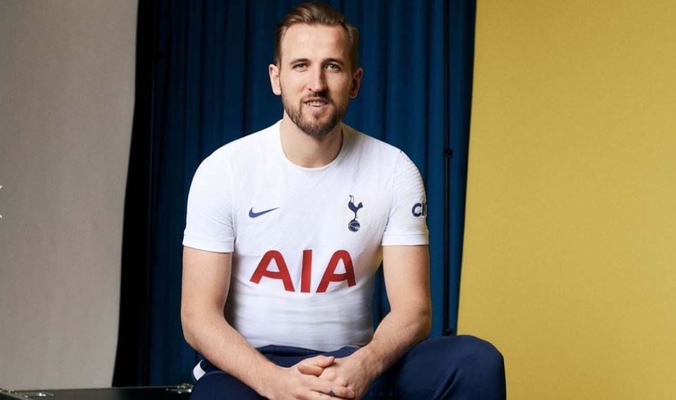 Harry Kane appeared in Tottenham's 2021-22 home kit unveiling