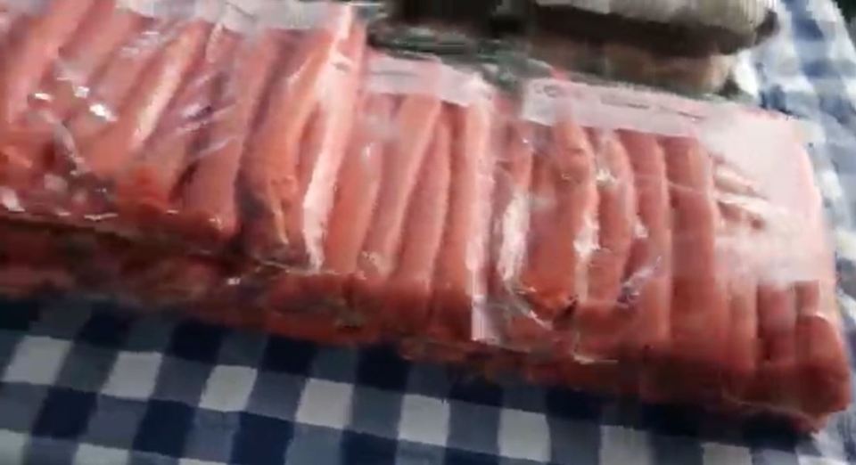 Jeni also got 30 breakfast pork sausages, and had a staggering 144 beef sausages separated out into nine meals