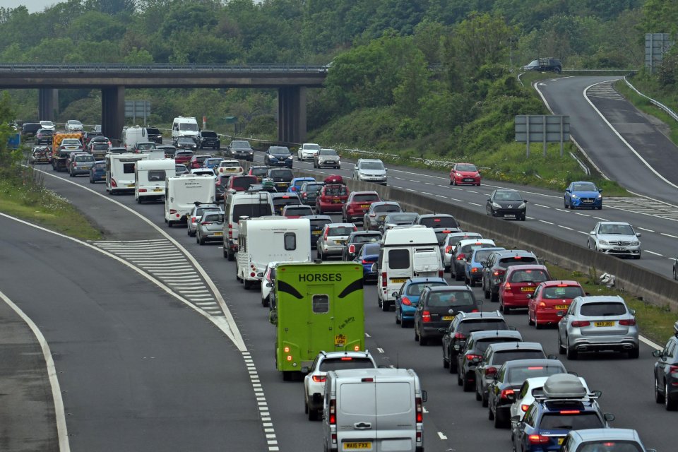 Traffic going southbound between Clevedon and Weston Super Mare Junction was at a standstill