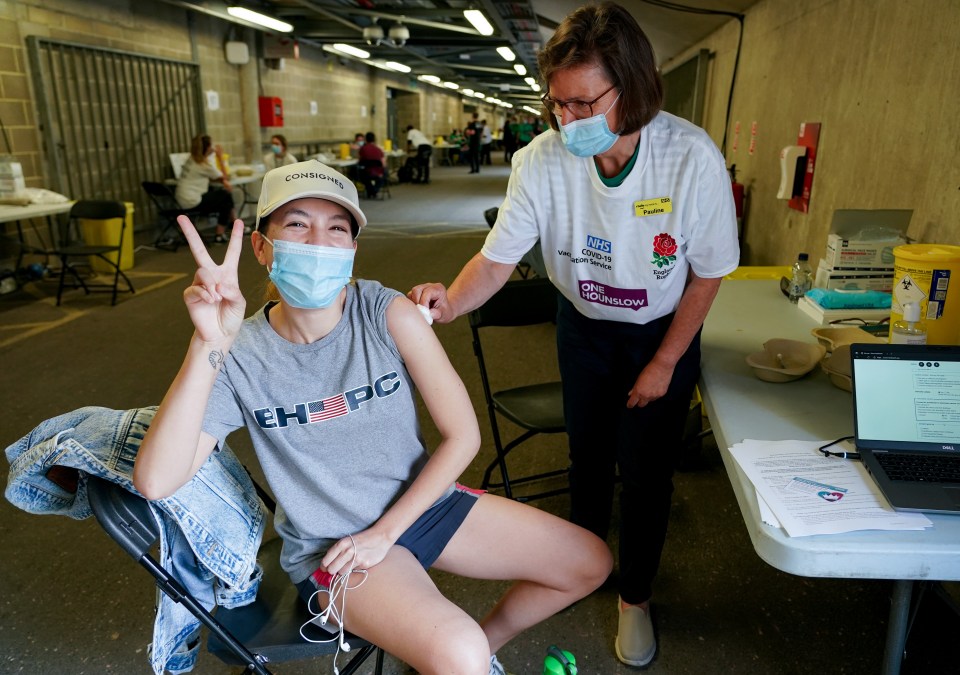 Extra volunteer stewards are needed at vaccination centres around the country