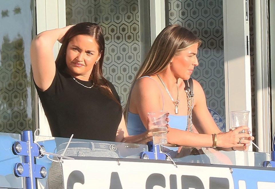 The former EastEnders star looked relaxed as she soaked up the sunshine