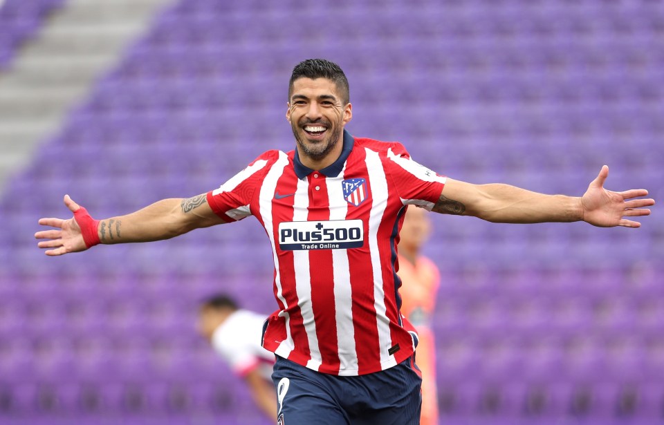 Suarez scored the winner as Atletico came from behind to win at Valladolid